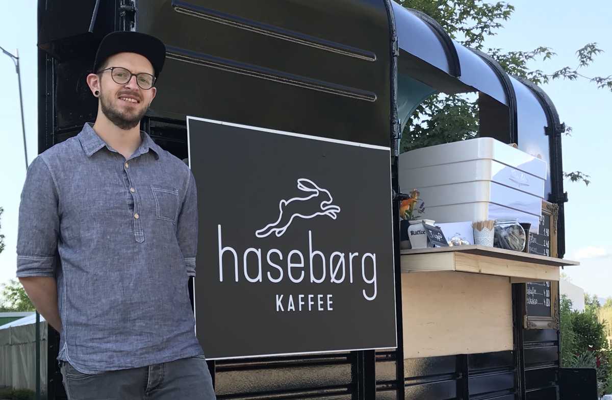 Haseborg Kaffee mit Kaffeebar Pferdeanhänger Kopie